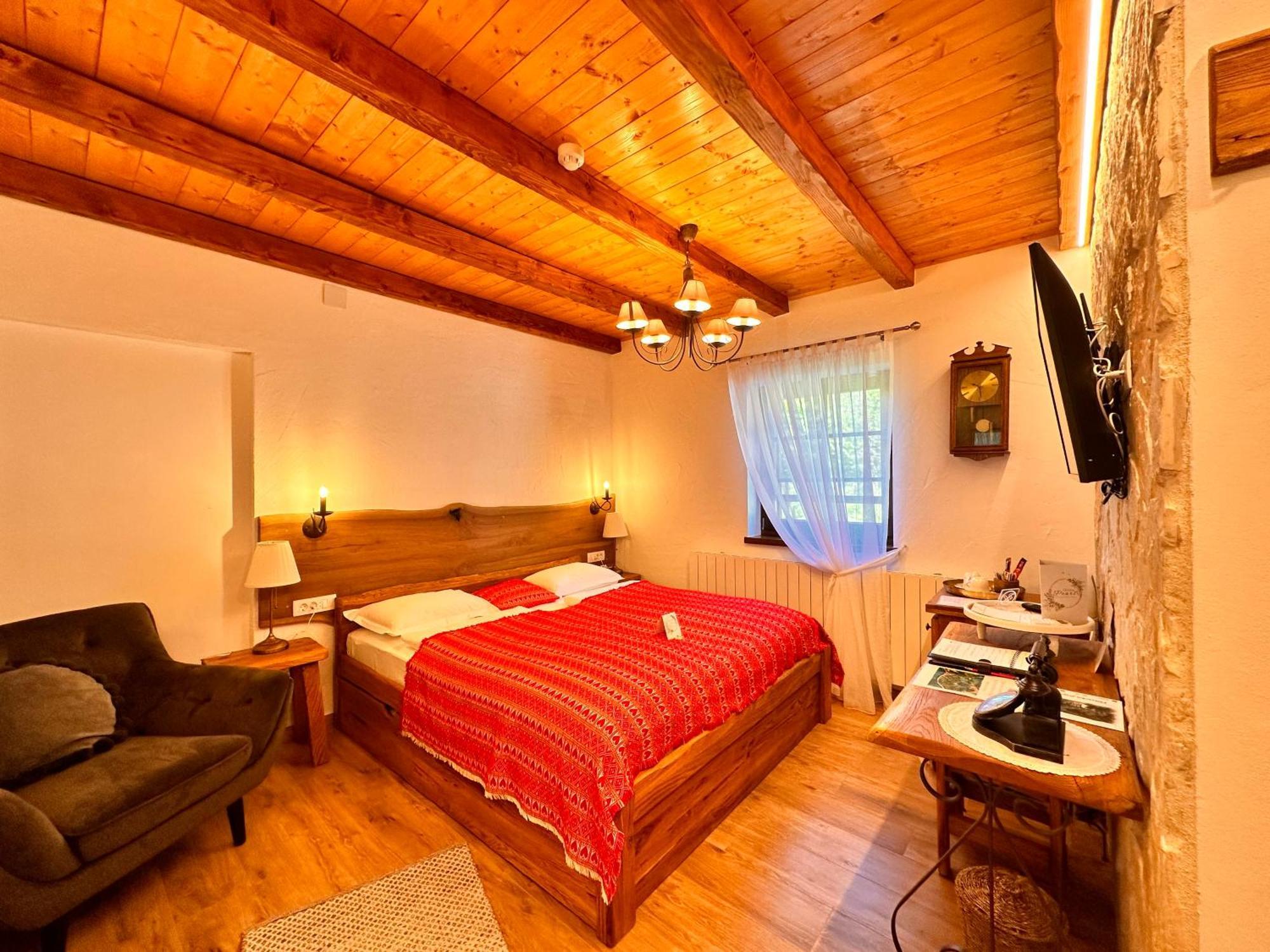 Boutique Villa Pearl Of Plitvice, Plitvice Lakes Plitvica selo Exterior photo