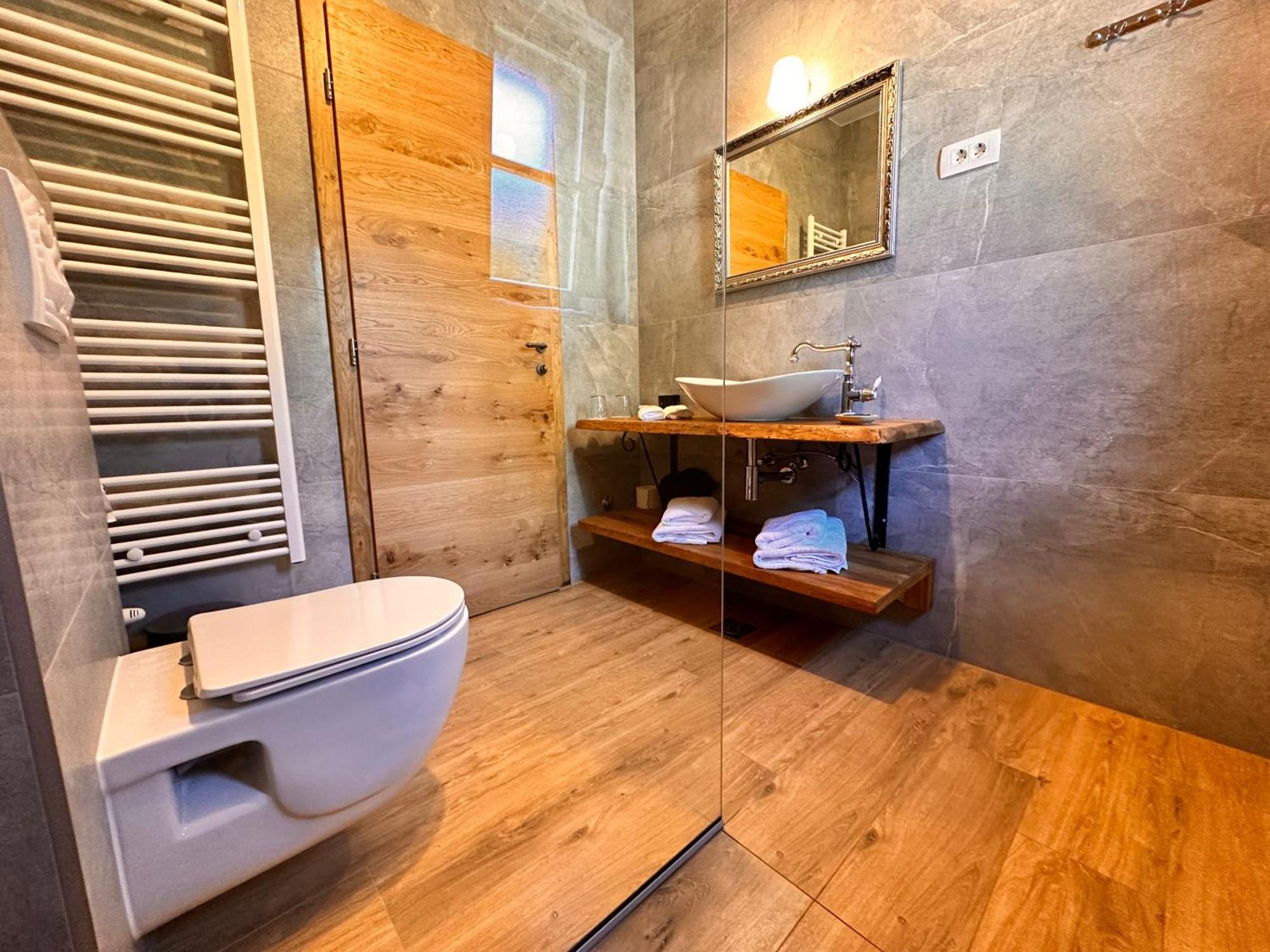 Boutique Villa Pearl Of Plitvice, Plitvice Lakes Plitvica selo Exterior photo